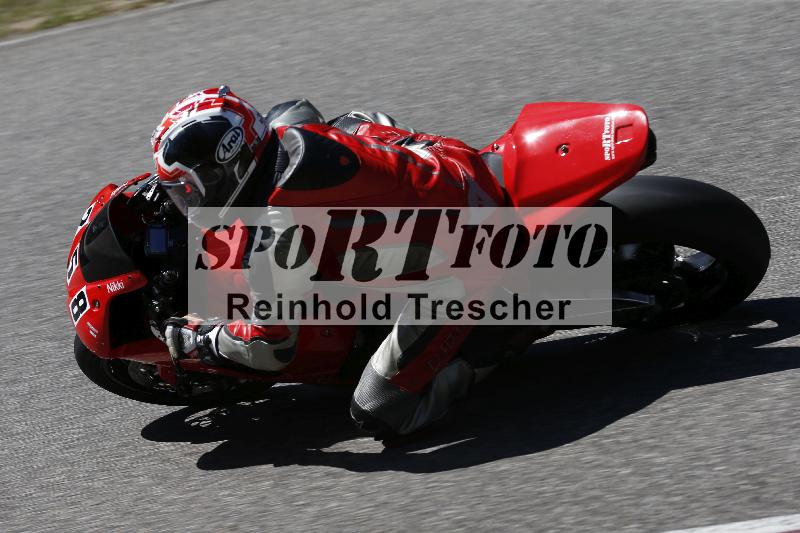 /15 22.05.2026  Plüss Moto Sport  Discover the Bike ADR /Gruppe rot - Race 3/258
